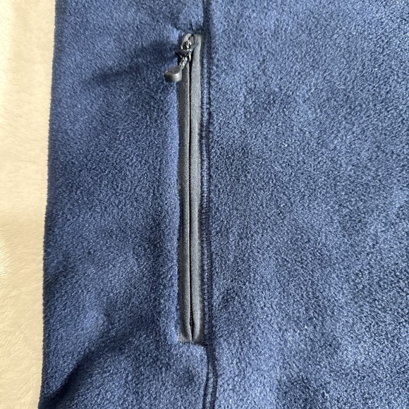 Vineyard Vines Men's Med Navy Full Zip Fleece Vest Whale Logo Martha's Vineyard - Picture 9 of 12